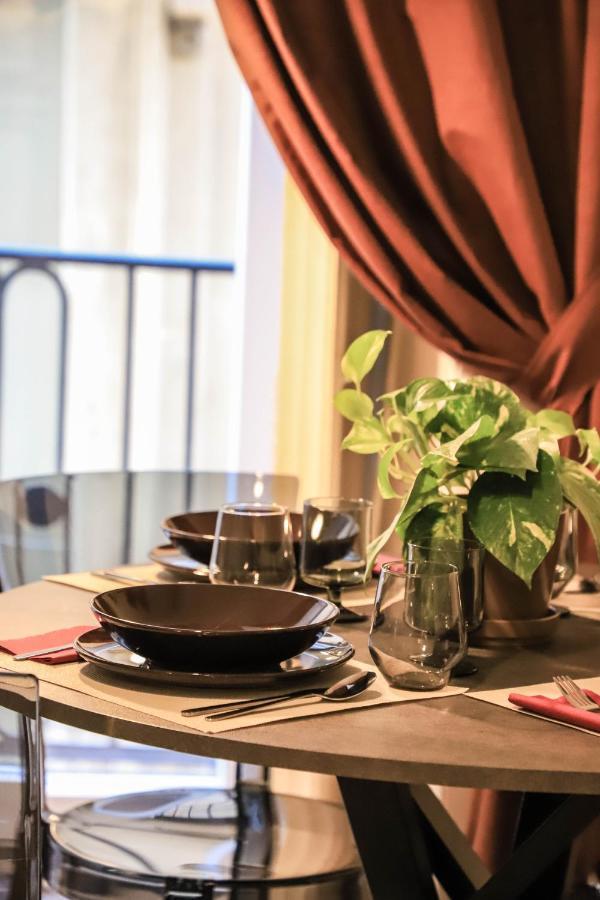 Le Scalette A Santa Chiara Apartment Napoli Ngoại thất bức ảnh